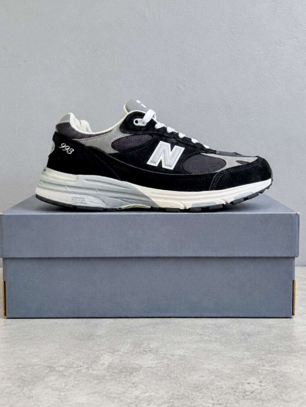 New Balance 993 Made in USA Men’s 10.5 Black Grey + MOVE Insoles